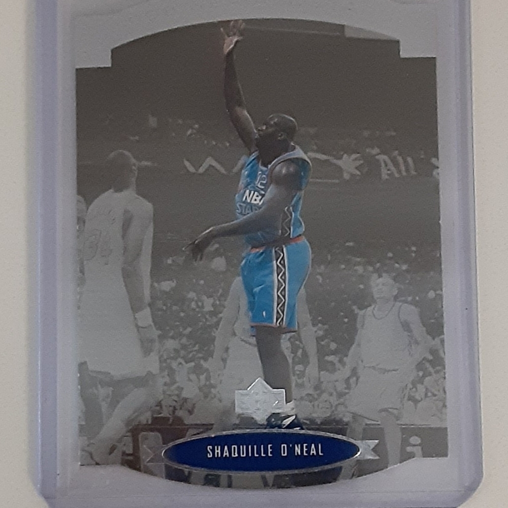 SHAQUILLE O'NEAL BASKETBALL CARD